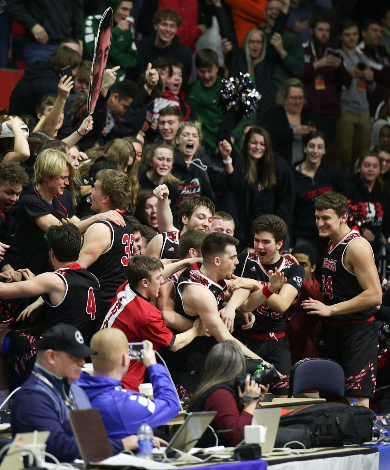 Boys Basketball: Glens Falls wins state title
